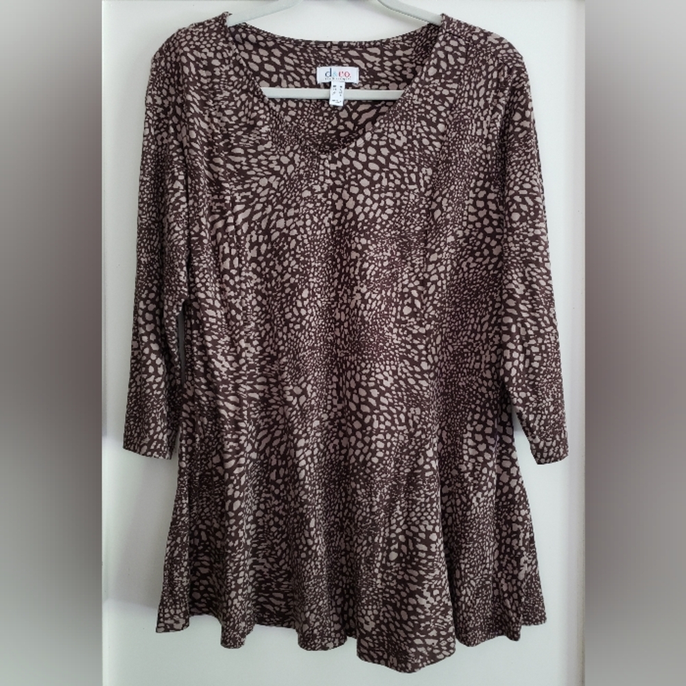d & co. Tunic Top, Size M, Not used